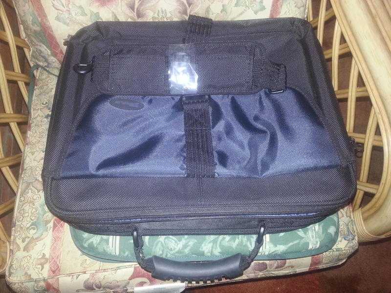 Targus Laptop Bag - new