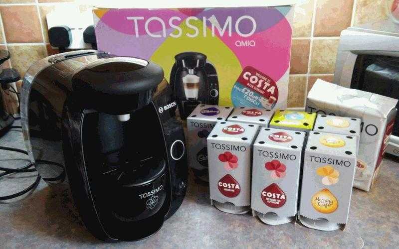 Tassimo Amia Bosch Hot Drinks Coffee Maker - Excellent Condition Christmas Present