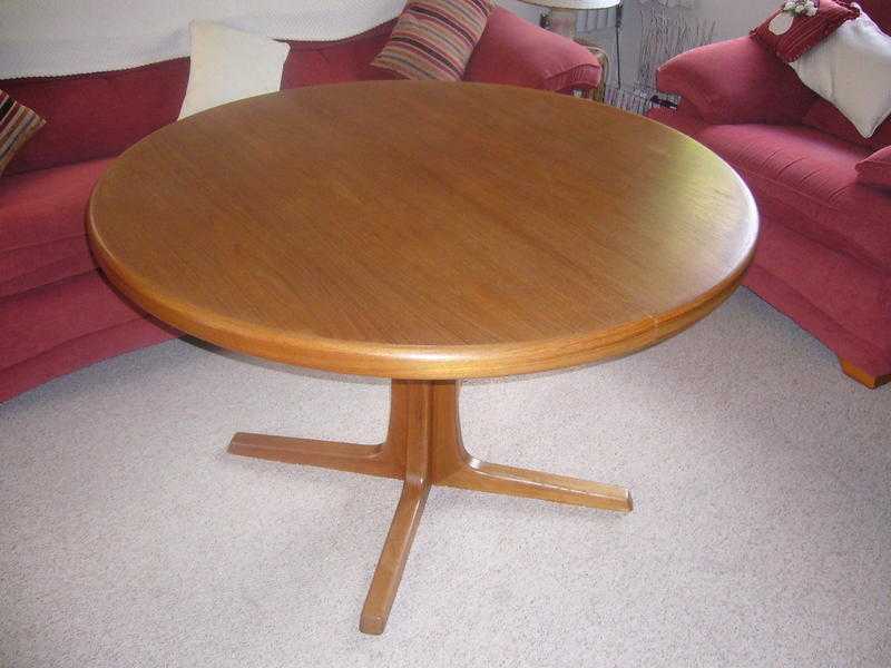 Teak Round Table and 4 Chairs