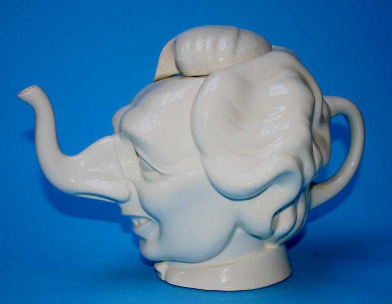 teapot Maggie Thatcher