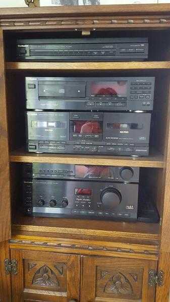 Technics Hi Fi  Stacking system and speakers