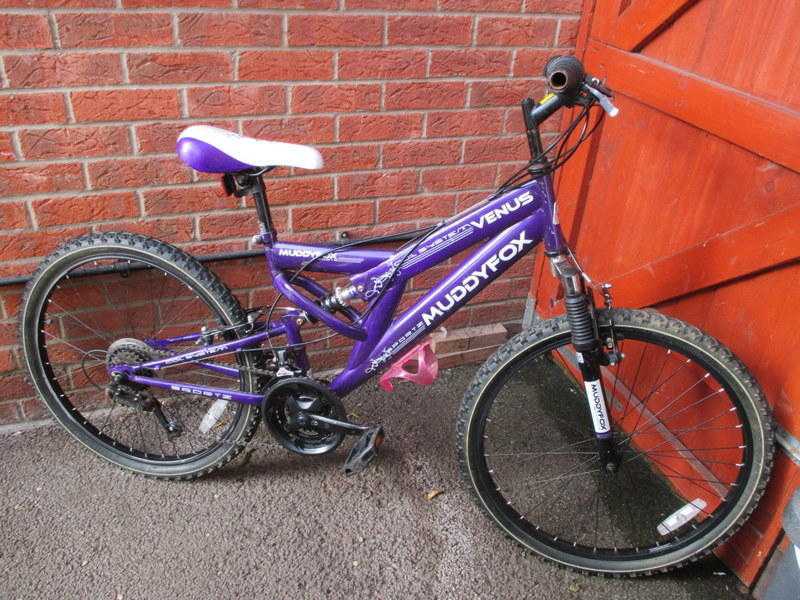 teenageryouth039s bike new price reduced for a quick sale