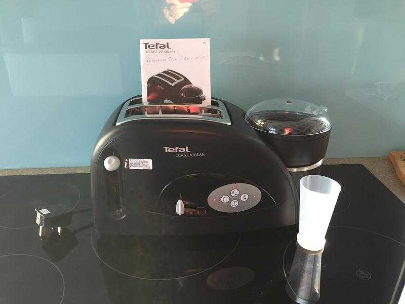 TEFAL Toaster