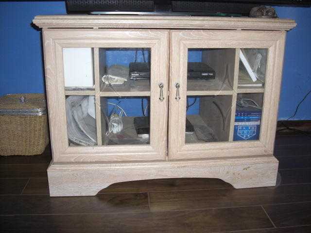 Television cabinet - corner unit