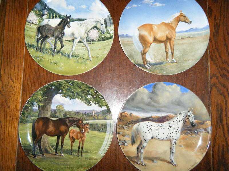 The Noble Horse Collection Plates