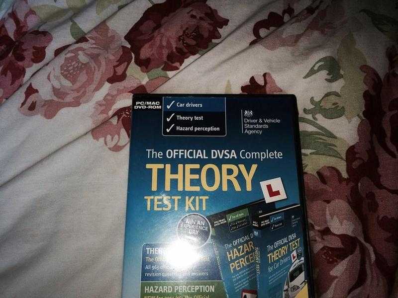 The Official DVSA Complete Theory Test Kit