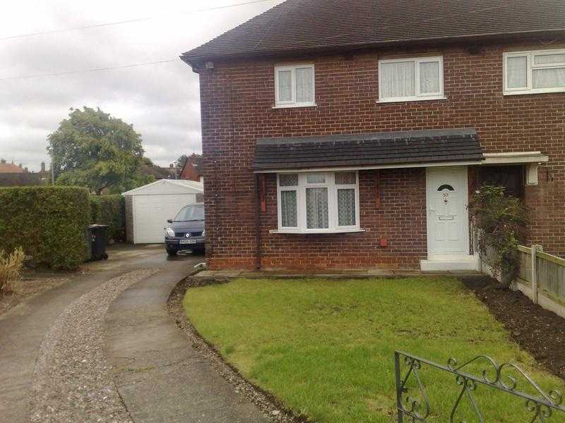 Three Bedroom Semi Detached For Rent Stoke On Trent With Off Road Parking