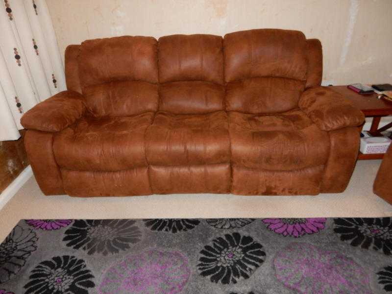 Three seat settee with LH amp RH recliners