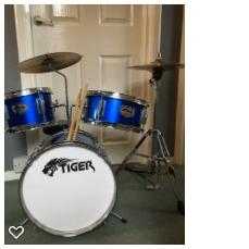Tiger Child039s Drum Kit and Paiste Hi-Hat