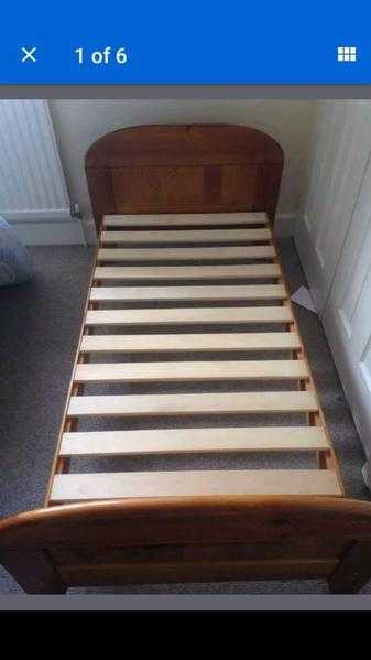 Toddler bed