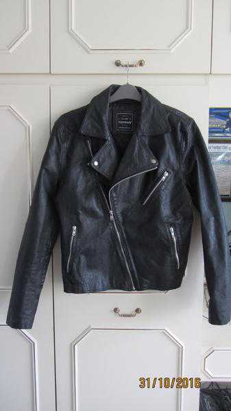 TOPMAN GENUINE LEATHER BIKER STYLE JACKET SIZE M (38-40quot) WORN ONCE