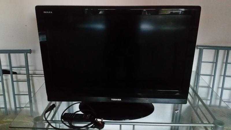 Toshiba 32quot LCD TV HD Ready 32AV615db