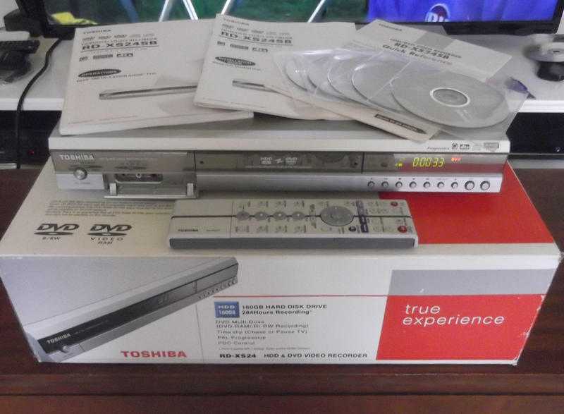 Toshiba RD-XS24 Dolby Digital 160Gb HDDDVD recorder plus 5 new Maxell DVD-RW discs