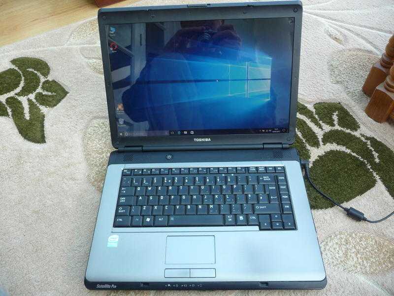 TOSHIBA SATELLITE PRO