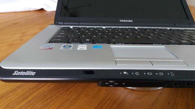 TOSHIBA SATELLITE PRO L300 - As New