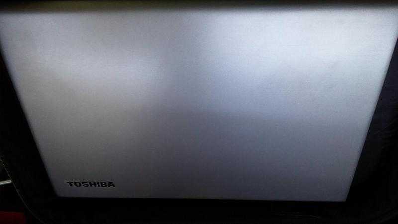 Toshiba Tecra Z40 Ultrabook, 128 ssd, 8gb ram, webcam, i5, Win 10 pro, Bluetooth, wifi