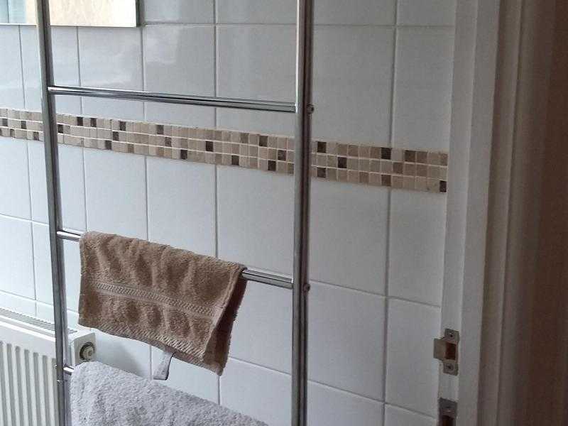 Towel rail