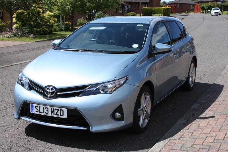 Toyota Auris 1.6 Sport Hatchback Low Mileage Immaculate Condition