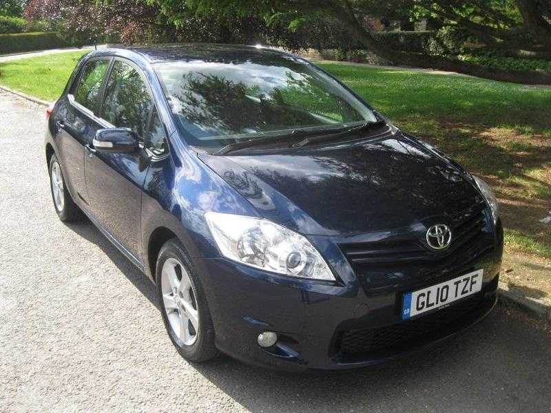 Toyota Auris 2010