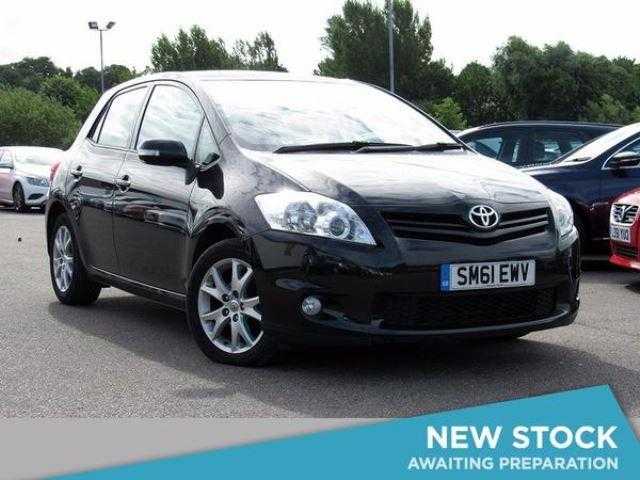 Toyota Auris 2012