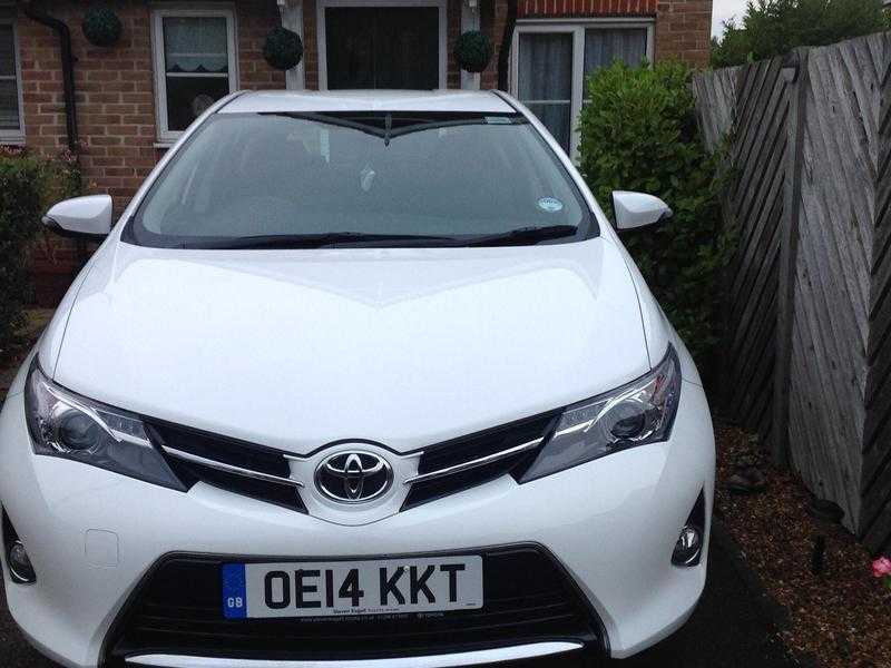 Toyota Auris 2014