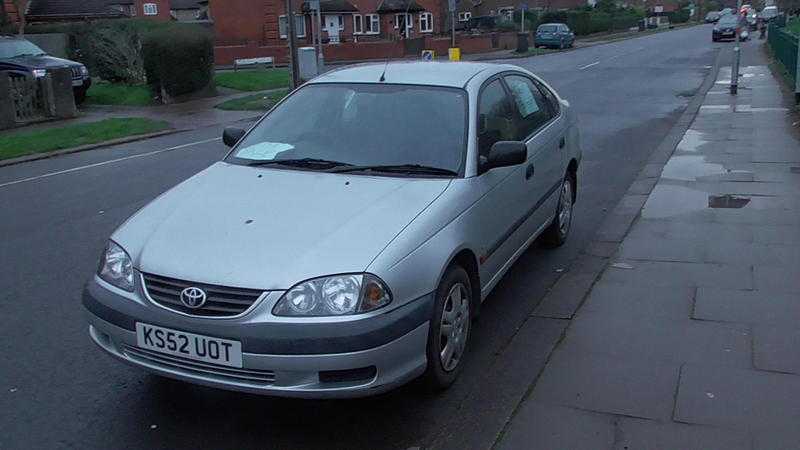 Toyota Avensis 2003