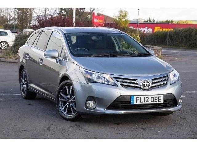 Toyota Avensis 2012