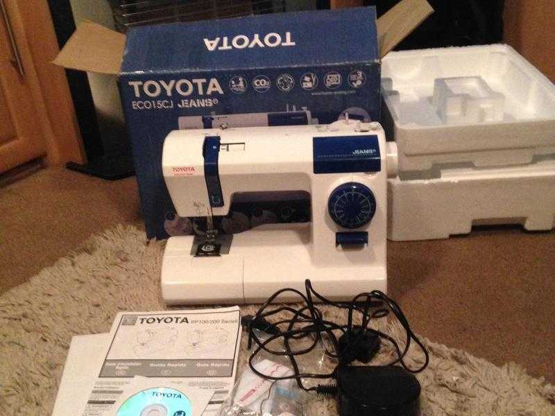 Toyota ECO15CJ sewing machine