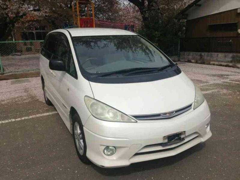 Toyota estima Aeras 2004