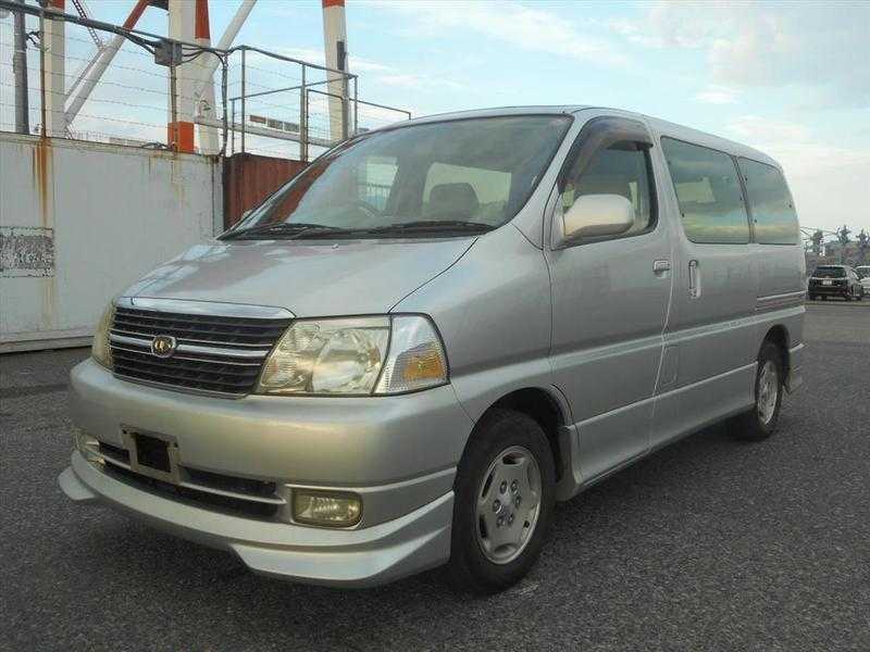 Toyota Granvia Year 1999 only 25,000 miles