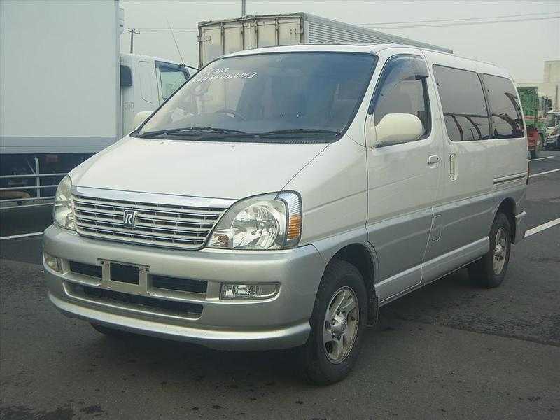 Toyota Granvia Year  1999 ref 3679