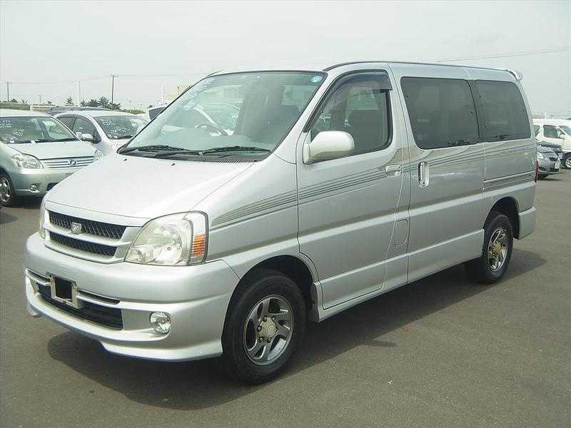 Toyota Granviagrand Hi-ace Year 2001