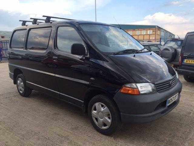 Toyota Hi-ace 2003