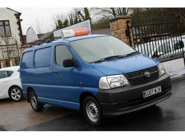 Toyota Hi-ace 2007