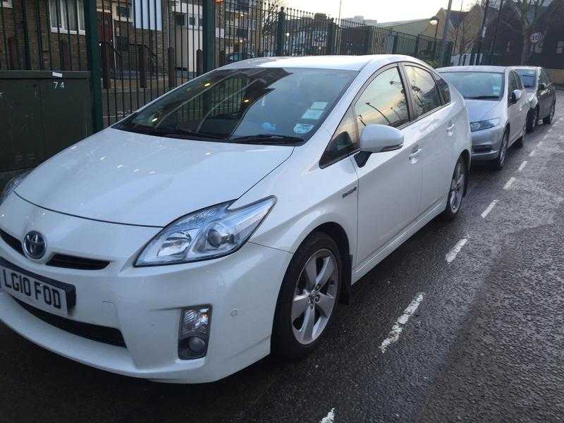 Toyota Prius 1.8L T Spirit VVT-i CVT(2010) White