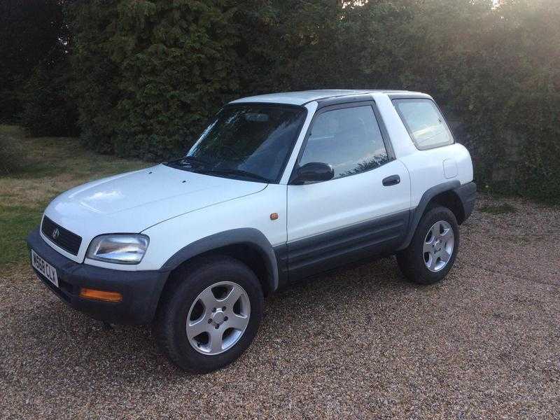 Toyota Rav-4 1995 3dr Auto