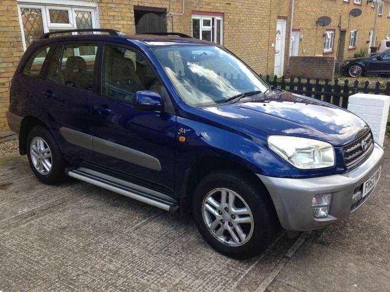 Toyota Rav-4 2.0 petrol, manual, 79000 miles