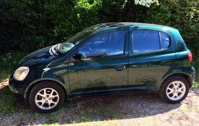 Toyota Yaris 2004