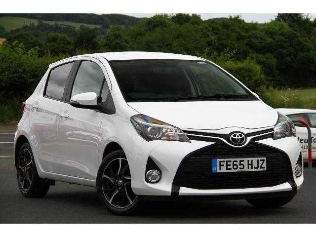 Toyota Yaris 2015