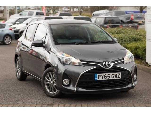 Toyota Yaris 2016