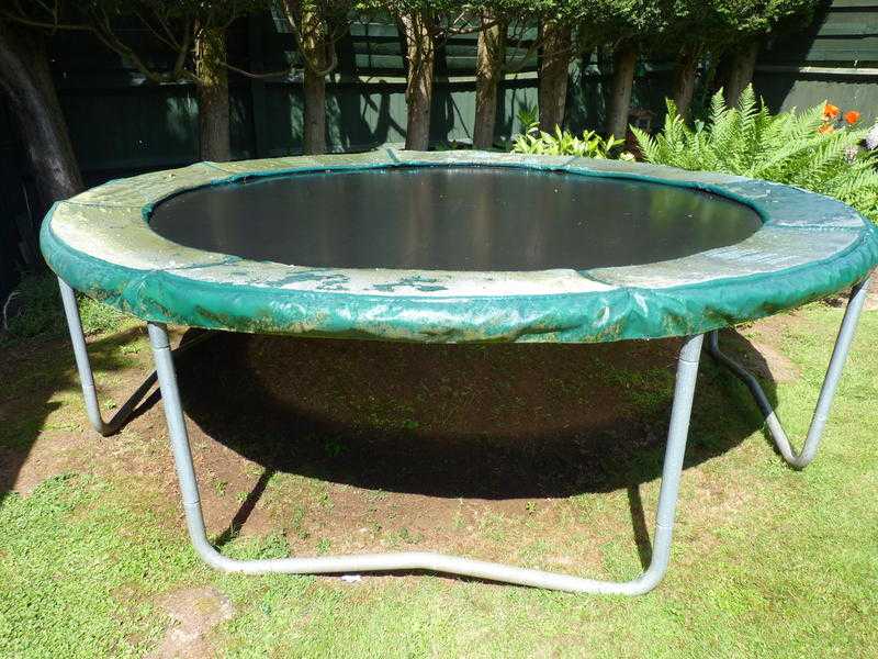 Trampoline