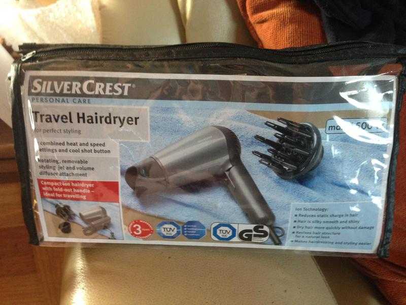 Travel hairdrier