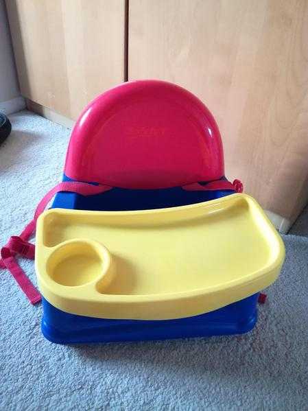 Travel Highchair with removable tray