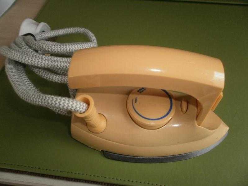 TRAVEL IRON