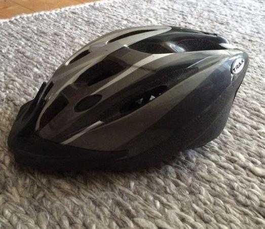 Trax bicycle helmet