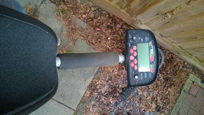 treasure hunter xj9 3050 metal detector