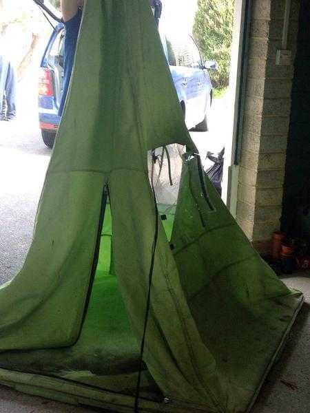 Treepee hanging tree tent