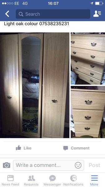 Triple wardrobe bedroom set