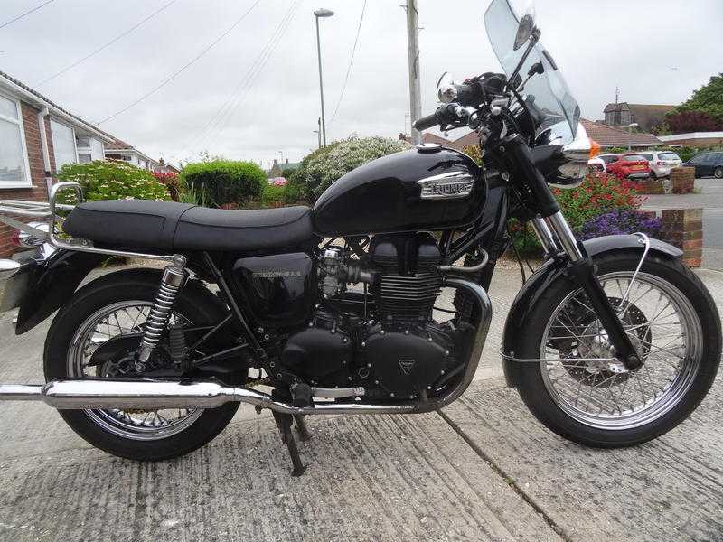 Triumph Bonneville 2004