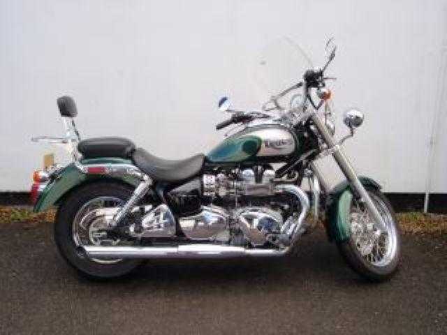 Triumph Bonneville 2005